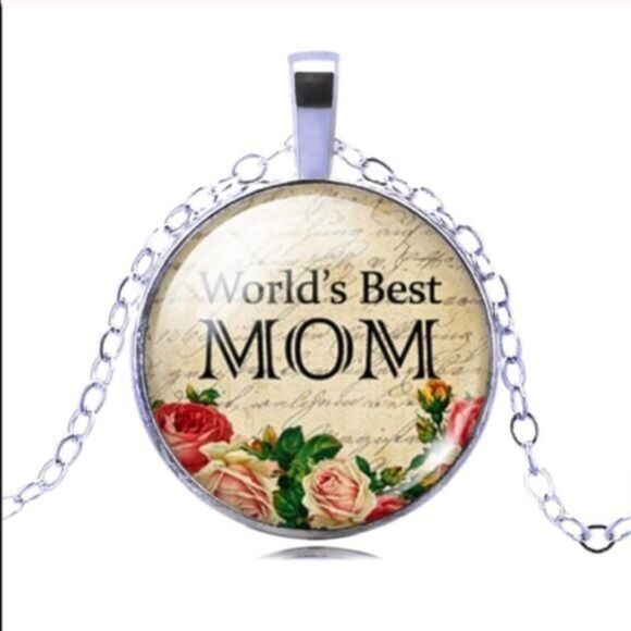 Mom Necklace (E2) - Picture 3 of 4